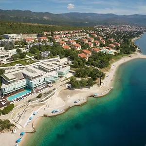 Üdülőközpont Grand Novi Vinodolski