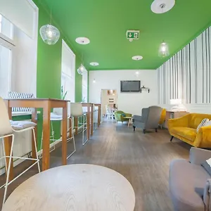Hostel Dizzy Daisy Krakkó